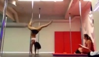 Amazing Pole Dance