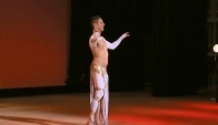 Bailarin rabe Belly dancer