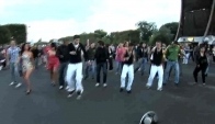 Lucenzo flash mob par Abraham Solomon
