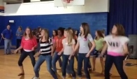 Rms dance Girls doing the wobble