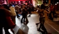 Samba de gafieira na primeira noite da volta do Danando na Rua no Recife Antigo